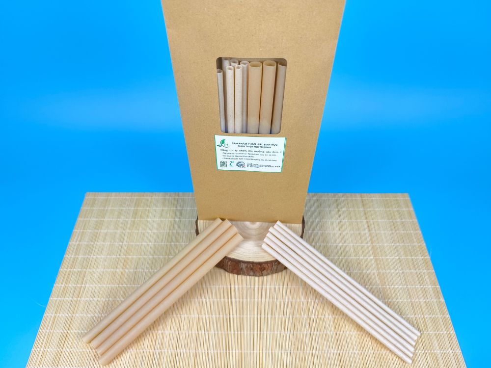 Giới thiệu Ống Hút Tự Hủy Sinh Học Từ Bột Mì