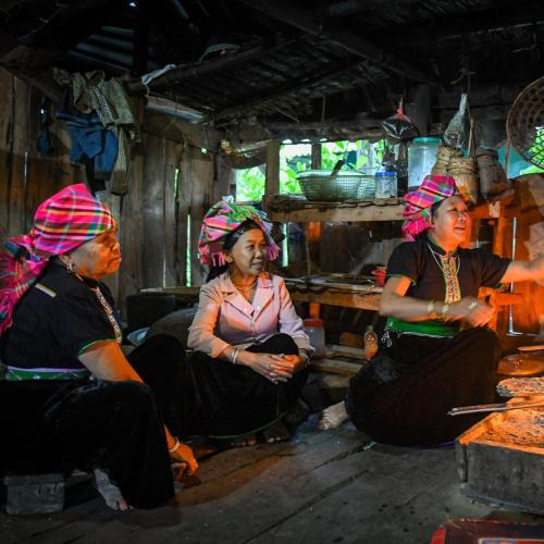 Dân Tộc Khơ Mú